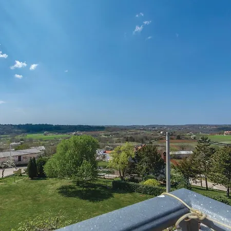 Two-bedroom In Veli Jezenj