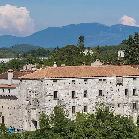 Two-bedroom In * Veli Jezenj